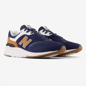 New Balance Classics 997H in Navy/Tobacco